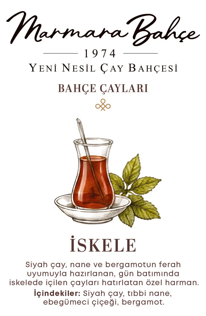 İskele: Siyah çay, nane ve bergamotun ferah uyumuyla hazırlanan, gün batımında iskelede içilen çayları hatırlatan özel harman. İçindekiler: siyah çay, tıbbi nane, ebegümeci çiçeği, bergamot.